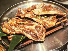 -草家酱蟹炭火烤肉店(珲春南路一店)