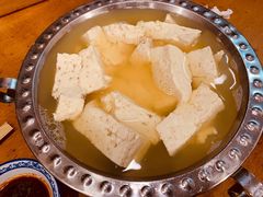 豆花-石磨豆花家常菜·牦牛排土火锅
