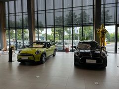 -上海普陀宝诚MINI4S店(红柳路店)