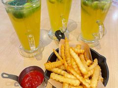 -必胜客(上海南站店)