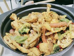 -靓蛙馆