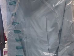 -福奈特洗衣·洗鞋·奢侈品护理(百联中环店)