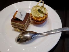 -行者书屋大堂吧 ·下午茶(南京圣和府邸酒店)