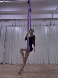 -亚太瑜伽普拉提学院