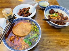 -沪西老弄堂面馆(定西路店)