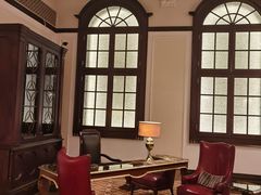 -Salon de Ville浦江汇(上海外滩华尔道夫酒店店)