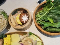 -一叶一世界·素食餐厅(锦华万达店)
