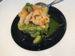 莴苣拌鸟贝-怡情荟•海鲜青岛菜(五四广场旗舰店)
