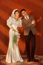 点击看大图 -挪娅婚纱摄影皇家会所
