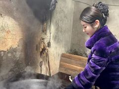 -光头佬室内钓虾场·烧烤·团建·亲子(中山八路店)