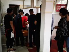 -张阿三馄饨店