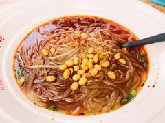 招牌酸辣粉-钟方模白家肥肠粉(春熙店)
