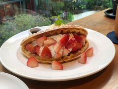 草莓华夫饼-ROAST