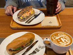-Peet's 皮爷咖啡(东湖路手作店)