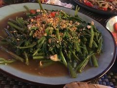 -Pakwan Restaurant & Bar