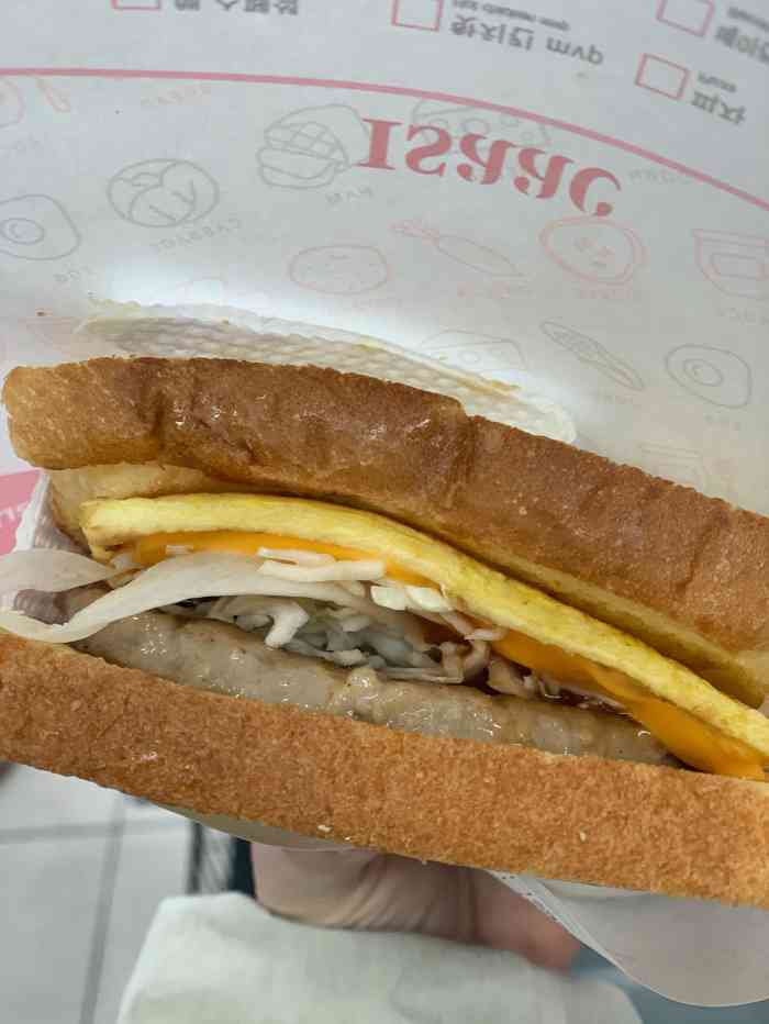 isaac吐司(明洞店)-"首尔必吃吐司明洞真的有好多好多好吃的,.