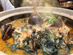 -吃饭皇帝大土家民族菜(正大广场店)