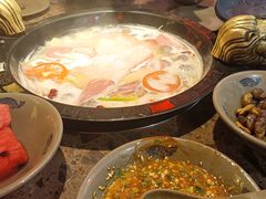 -渝大狮毛肚老火锅(文峰城市广场店)
