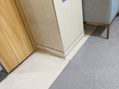 -上海仁爱医院口腔科 · 种植