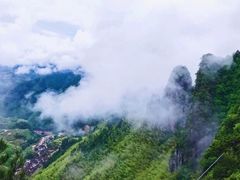 -南尖岩