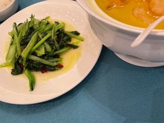 -屯老二农家铁锅炖·行业领军者(梅江店)