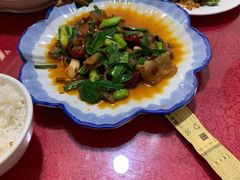 外婆回锅肉-百年粉蒸牛肉
