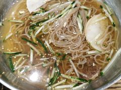 -吴草鸡爪오초닭발韩食堂(融恒盈嘉中心店)