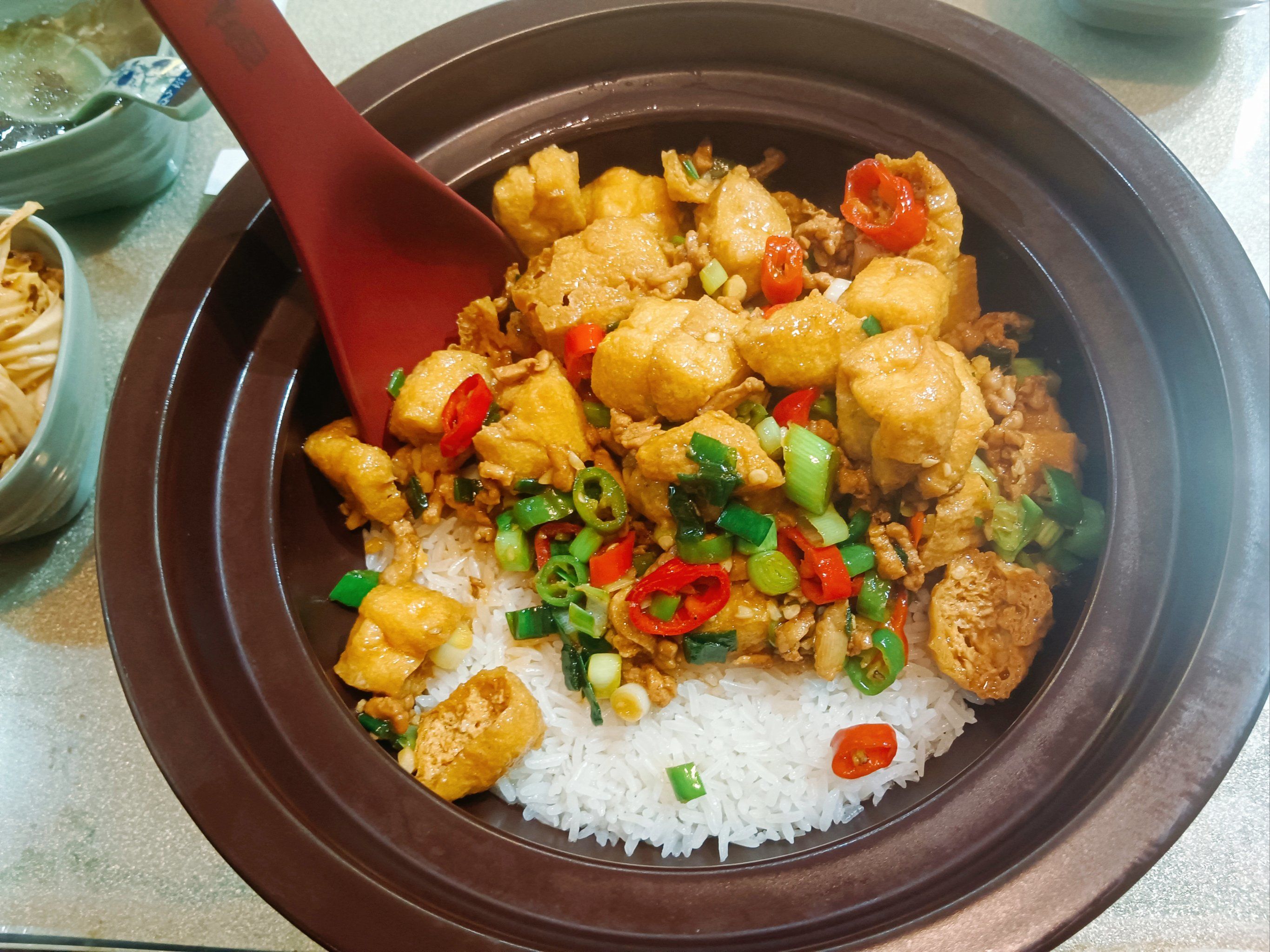 被他们家的煲饭惊艳了