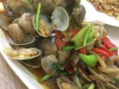 -覃记海鲜美食餐厅