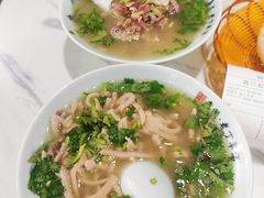 羊杂汤-清真喜兰老丁羊汤特色小吃