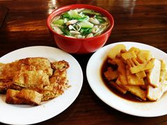 餐具摆设-太白楼