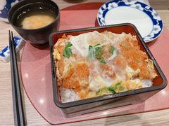 吉列猪扒煮蛋饭-小山日本料理(太古汇店)