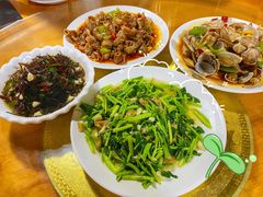 爆炒花斑蛤-温州一家人美食(西木头市店)