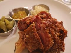 -MONICH牛排融合餐厅(和义大道购物中心店)