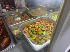 辣椒炒鸡-咱家王新国把子肉(县东巷店)