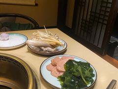 -余欢领鲜火锅(新街口店)