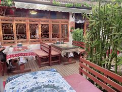 -丽江庭院·云南野生菌·海鲜火锅(鼓楼四合院店)