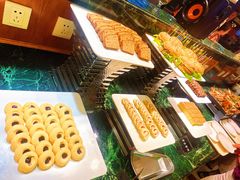 -碧中海汤泉汗蒸酒店