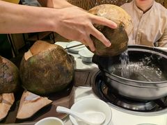 -东椰·海南椰子鸡火锅(朝阳门店)