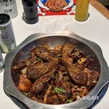 朝阳区东环国际大厦一层南门前去品尝一番