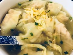 -笑来喜馄饨小笼工坊店(湖滨街店)
