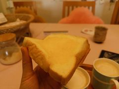 -SKROLL卡特司库·蛋糕定制·生吐司·司康(古北程家桥店)