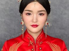-金夫人化妆摄影职业培训学校