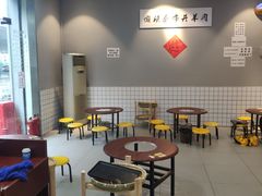大堂-老街烧烤大排档·地道湖北菜·龙虾馆(汉口火车站店)