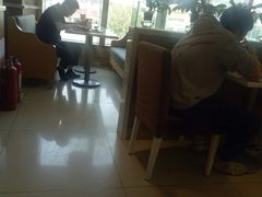大堂-嘉和一品粥(首经贸店)