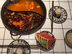 -旧街市鲜货老火锅(大光路店)