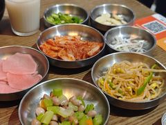 -香猪坊韩国烤肉专属门店(魏公村店)