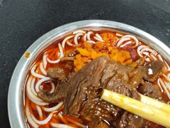 -薛记襄阳香辣牛肉面(平安路店)
