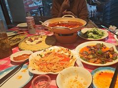 -阆辣荟餐饮(老味道8年·古城店)