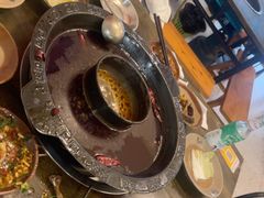 -黄潇洒老火锅(九眼桥宏济巷店)